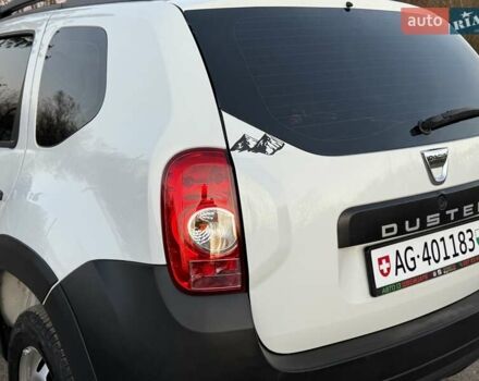 Білий Дачія Duster, об'ємом двигуна 1.5 л та пробігом 182 тис. км за 8999 $, фото 16 на Automoto.ua
