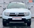 Белый Дачия Duster, объемом двигателя 1.6 л и пробегом 190 тыс. км за 10500 $, фото 1 на Automoto.ua