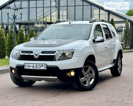 Белый Дачия Duster, объемом двигателя 1.6 л и пробегом 152 тыс. км за 8999 $, фото 3 на Automoto.ua