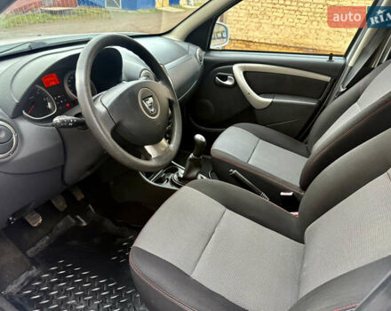 Дачия Duster 2013 в Ровно на Automoto.ua Белый Дачия Duster, объемом двигателя 1.6 л и пробегом 213 тыс. км за 7699 $, фото 13 на Automoto.ua