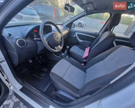 Білий Дачія Duster, об'ємом двигуна 1.5 л та пробігом 207 тис. км за 8900 $, фото 19 на Automoto.ua