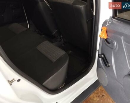 Белый Дачия Duster, объемом двигателя 1.6 л и пробегом 220 тыс. км за 7499 $, фото 10 на Automoto.ua