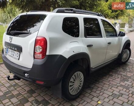 Белый Дачия Duster, объемом двигателя 1.6 л и пробегом 220 тыс. км за 7499 $, фото 5 на Automoto.ua