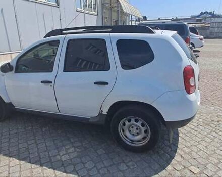 Белый Дачия Duster, объемом двигателя 1.5 л и пробегом 403 тыс. км за 7500 $, фото 1 на Automoto.ua