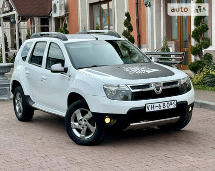 Белый Дачия Duster, объемом двигателя 1.6 л и пробегом 152 тыс. км за 8999 $, фото 4 на Automoto.ua