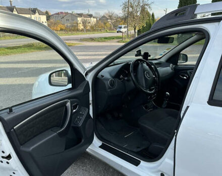 Белый Дачия Duster, объемом двигателя 1.5 л и пробегом 233 тыс. км за 10500 $, фото 10 на Automoto.ua