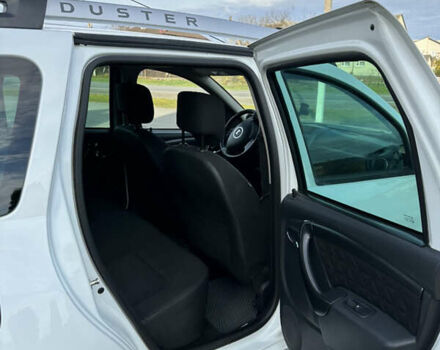 Белый Дачия Duster, объемом двигателя 1.5 л и пробегом 233 тыс. км за 10500 $, фото 12 на Automoto.ua