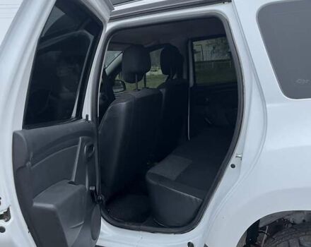 Белый Дачия Duster, объемом двигателя 1.5 л и пробегом 274 тыс. км за 7400 $, фото 10 на Automoto.ua