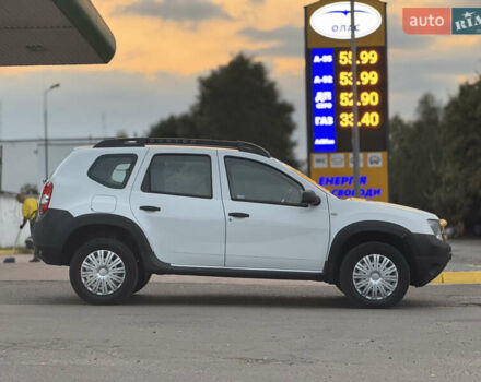 Белый Дачия Duster, объемом двигателя 1.5 л и пробегом 259 тыс. км за 9100 $, фото 23 на Automoto.ua