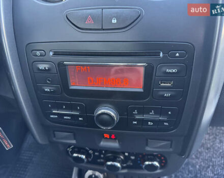 Белый Дачия Duster, объемом двигателя 1.6 л и пробегом 203 тыс. км за 9950 $, фото 21 на Automoto.ua