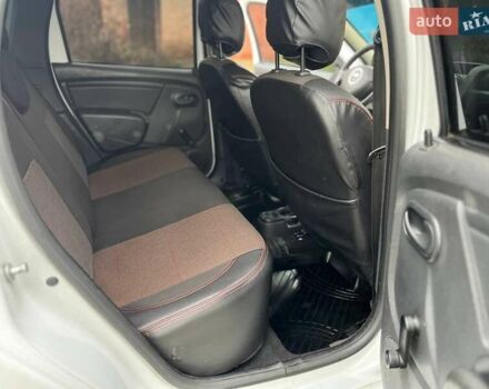 Белый Дачия Duster, объемом двигателя 1.6 л и пробегом 220 тыс. км за 10600 $, фото 9 на Automoto.ua