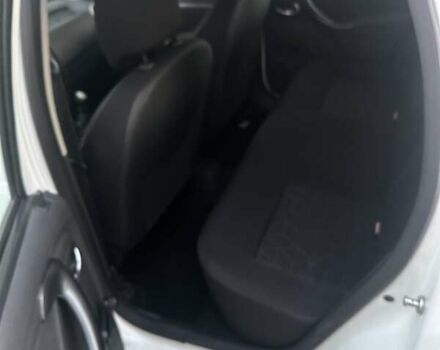 Белый Дачия Duster, объемом двигателя 1.5 л и пробегом 170 тыс. км за 10800 $, фото 27 на Automoto.ua