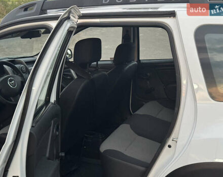 Белый Дачия Duster, объемом двигателя 1.5 л и пробегом 259 тыс. км за 9100 $, фото 28 на Automoto.ua
