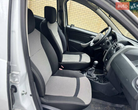 Белый Дачия Duster, объемом двигателя 1.5 л и пробегом 259 тыс. км за 8650 $, фото 16 на Automoto.ua