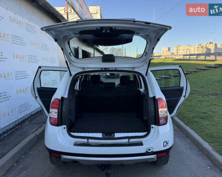 Белый Дачия Duster, объемом двигателя 1.6 л и пробегом 203 тыс. км за 9950 $, фото 35 на Automoto.ua