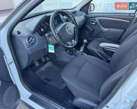 Белый Дачия Duster, объемом двигателя 1.6 л и пробегом 203 тыс. км за 9950 $, фото 12 на Automoto.ua
