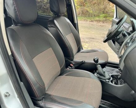 Білий Дачія Duster, об'ємом двигуна 1.6 л та пробігом 219 тис. км за 10700 $, фото 17 на Automoto.ua