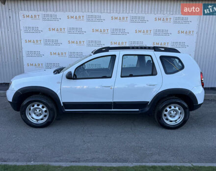 Белый Дачия Duster, объемом двигателя 1.6 л и пробегом 203 тыс. км за 9950 $, фото 5 на Automoto.ua