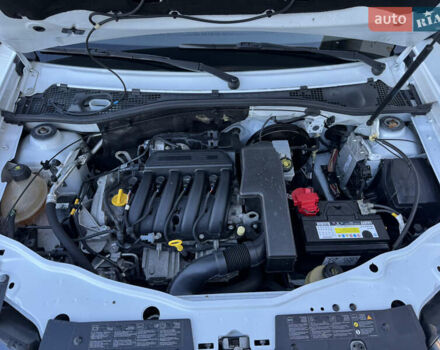 Белый Дачия Duster, объемом двигателя 1.6 л и пробегом 203 тыс. км за 9950 $, фото 37 на Automoto.ua