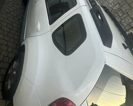 Белый Дачия Duster, объемом двигателя 1.5 л и пробегом 170 тыс. км за 10800 $, фото 12 на Automoto.ua