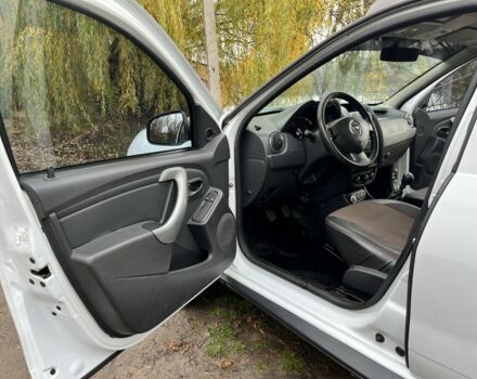 Білий Дачія Duster, об'ємом двигуна 1.6 л та пробігом 219 тис. км за 10700 $, фото 11 на Automoto.ua