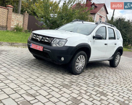 Белый Дачия Duster, объемом двигателя 1.5 л и пробегом 259 тыс. км за 8650 $, фото 6 на Automoto.ua