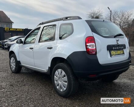 Белый Дачия Duster, объемом двигателя 1.5 л и пробегом 152 тыс. км за 9999 $, фото 3 на Automoto.ua