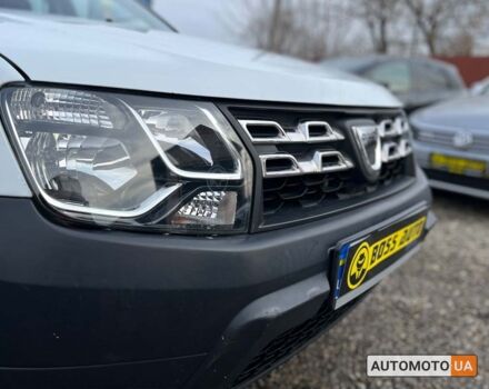 Белый Дачия Duster, объемом двигателя 1.5 л и пробегом 152 тыс. км за 9999 $, фото 6 на Automoto.ua