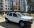 Белый Дачия Duster, объемом двигателя 1.5 л и пробегом 175 тыс. км за 11800 $, фото 2 на Automoto.ua