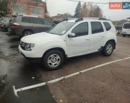 Белый Дачия Duster, объемом двигателя 1.5 л и пробегом 200 тыс. км за 9500 $, фото 5 на Automoto.ua