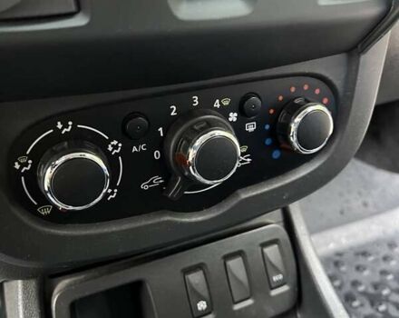 Белый Дачия Duster, объемом двигателя 1.6 л и пробегом 254 тыс. км за 10200 $, фото 49 на Automoto.ua