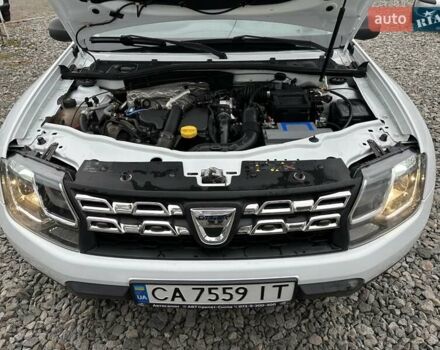 Белый Дачия Duster, объемом двигателя 1.5 л и пробегом 271 тыс. км за 10500 $, фото 13 на Automoto.ua
