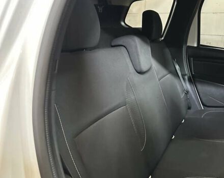 Белый Дачия Duster, объемом двигателя 1.6 л и пробегом 180 тыс. км за 9499 $, фото 14 на Automoto.ua