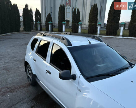 Белый Дачия Duster, объемом двигателя 1.6 л и пробегом 160 тыс. км за 9199 $, фото 12 на Automoto.ua