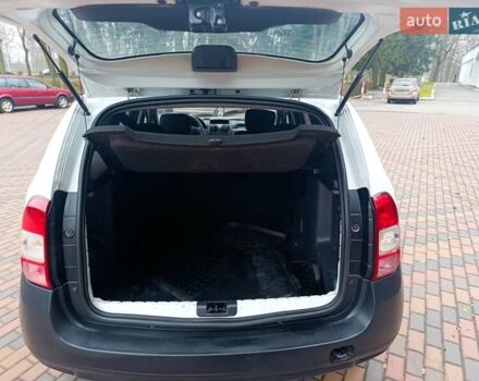 Білий Дачія Duster, об'ємом двигуна 1.6 л та пробігом 214 тис. км за 8799 $, фото 20 на Automoto.ua