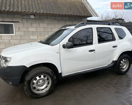 Белый Дачия Duster, объемом двигателя 1.6 л и пробегом 161 тыс. км за 9399 $, фото 1 на Automoto.ua