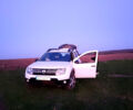 Белый Дачия Duster, объемом двигателя 1.6 л и пробегом 217 тыс. км за 10000 $, фото 1 на Automoto.ua
