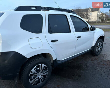Белый Дачия Duster, объемом двигателя 1.6 л и пробегом 160 тыс. км за 9199 $, фото 9 на Automoto.ua