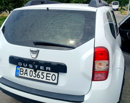 Белый Дачия Duster, объемом двигателя 1.6 л и пробегом 217 тыс. км за 10000 $, фото 2 на Automoto.ua