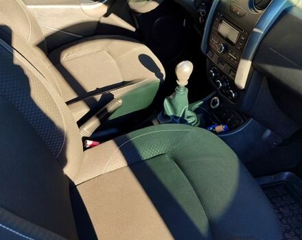 Белый Дачия Duster, объемом двигателя 1.5 л и пробегом 230 тыс. км за 10800 $, фото 2 на Automoto.ua