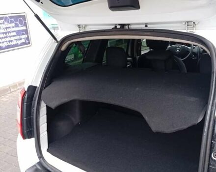 Белый Дачия Duster, объемом двигателя 1.6 л и пробегом 219 тыс. км за 9500 $, фото 6 на Automoto.ua