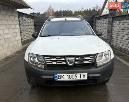 Белый Дачия Duster, объемом двигателя 1.6 л и пробегом 161 тыс. км за 9399 $, фото 7 на Automoto.ua