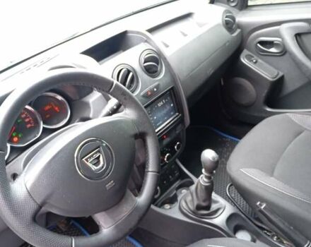 Белый Дачия Duster, объемом двигателя 1.6 л и пробегом 219 тыс. км за 9100 $, фото 4 на Automoto.ua