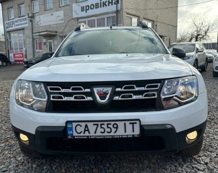 Белый Дачия Duster, объемом двигателя 1.5 л и пробегом 271 тыс. км за 10700 $, фото 4 на Automoto.ua