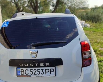 Белый Дачия Duster, объемом двигателя 1.5 л и пробегом 230 тыс. км за 10800 $, фото 9 на Automoto.ua