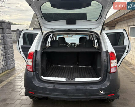 Белый Дачия Duster, объемом двигателя 1.6 л и пробегом 161 тыс. км за 9399 $, фото 12 на Automoto.ua