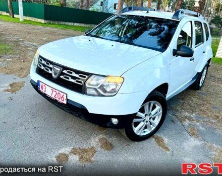 Белый Дачия Duster, объемом двигателя 16 л и пробегом 140 тыс. км за 11000 $, фото 4 на Automoto.ua