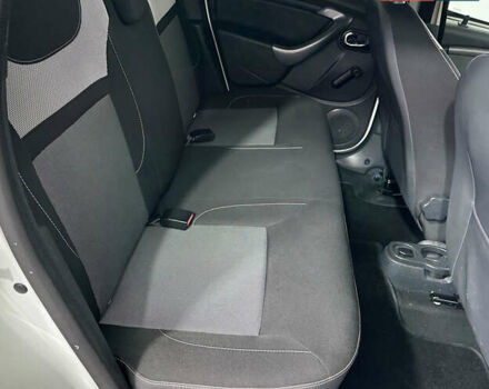 Белый Дачия Duster, объемом двигателя 1.5 л и пробегом 198 тыс. км за 11950 $, фото 20 на Automoto.ua