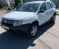 Белый Дачия Duster, объемом двигателя 1.6 л и пробегом 198 тыс. км за 9999 $, фото 1 на Automoto.ua