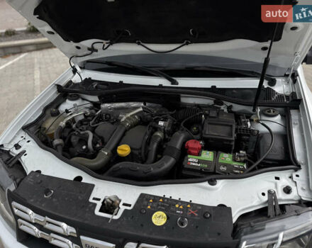 Белый Дачия Duster, объемом двигателя 1.46 л и пробегом 185 тыс. км за 11200 $, фото 21 на Automoto.ua